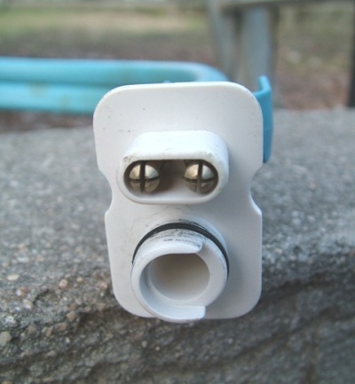 conector electric pompa apa.JPG