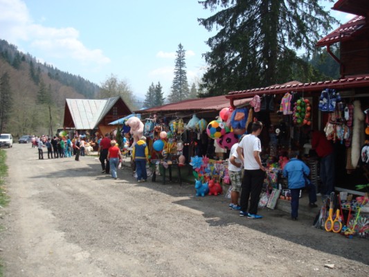 si putin bazar. specific romanesc