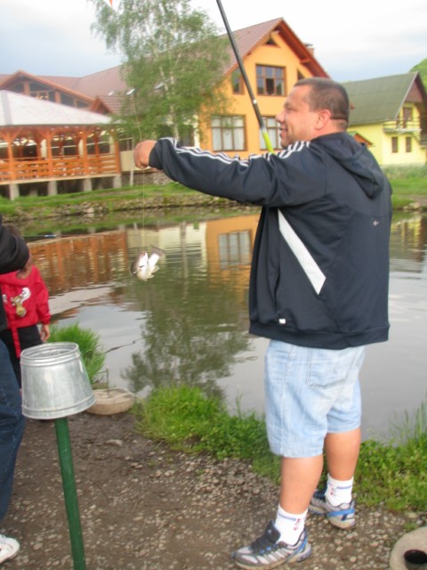 Cel mai tare pescar din...Pantelimon.jpg