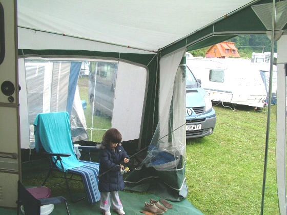 cort interior drepta.JPG