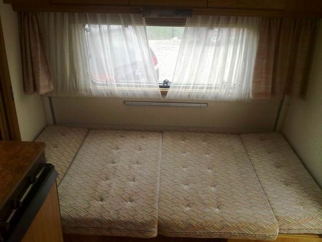 12042010868.jpg