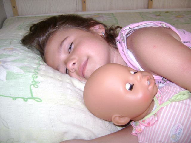 printesa si copilu' de guma [640x480].JPG