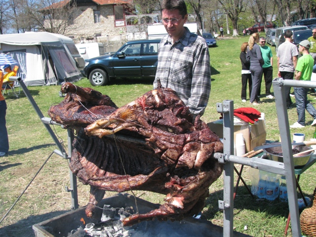 -&quot;Pacat ca nu mananc miel...arata asa bine ! &quot;