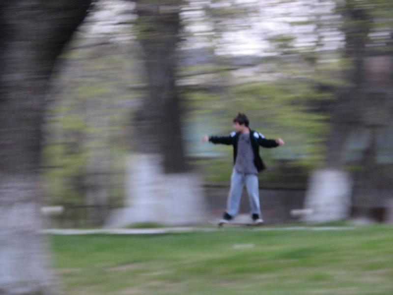 atentieeeee la mine sunt fiul lui Mocanu !!!!!