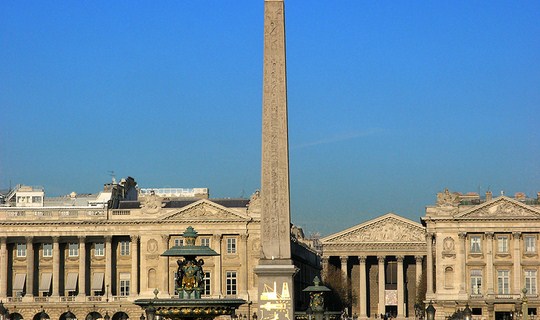 Obeliscul aflat azi in Paris in Place de Concorde, daruit de Turci regelui Frantei in secolul 19