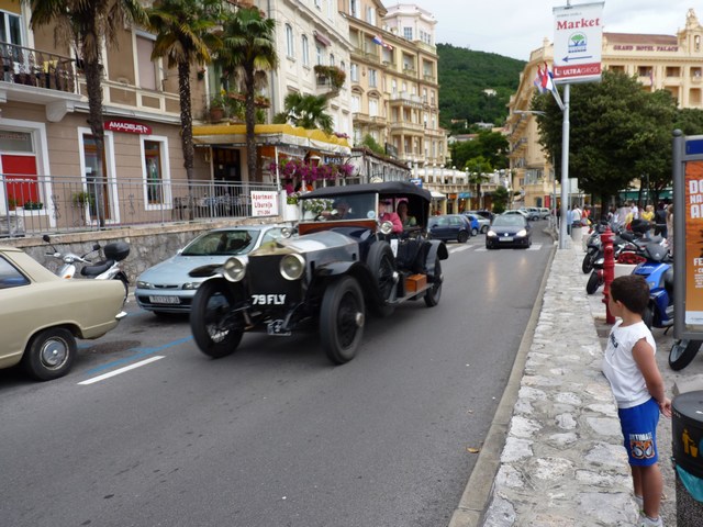mini-P1050173.JPG