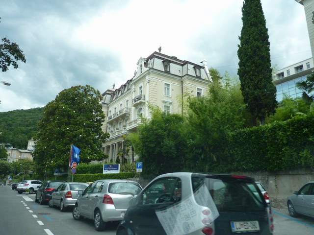 mini-P1050186.JPG
