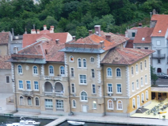 mini-P1050203.JPG