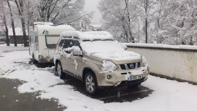 DSC_0022.jpg (102.75 KiB) Vizualizat de 4671 ori Vineri dimineata parcare Voineasa