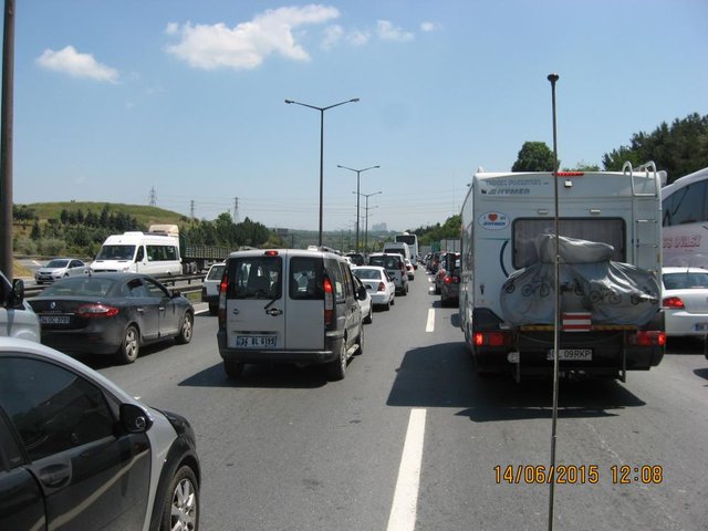 TR200.JPG