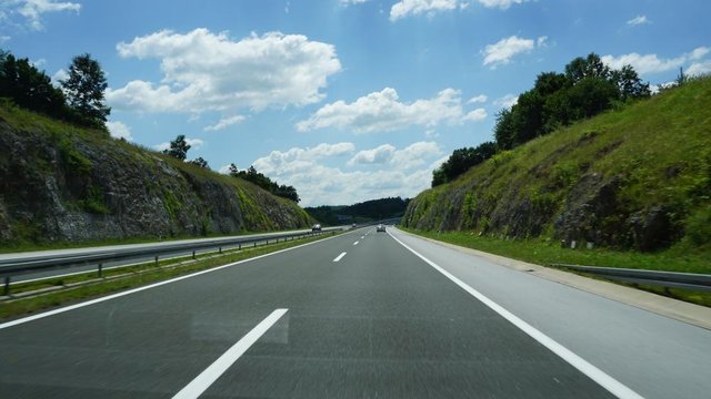 DSC00166.JPG (71.75 KiB) Vizualizat de 5186 ori Drmul Belgrad - Zagreb