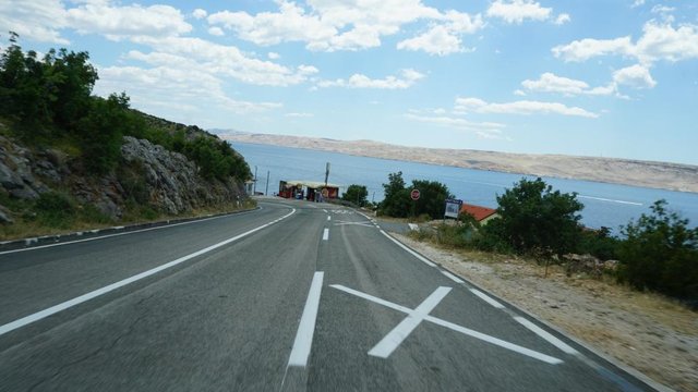 DSC00185.JPG (73.2 KiB) Vizualizat de 3282 ori Coborarea spre Ferry