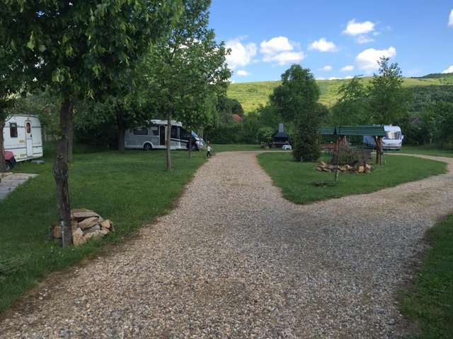 IMG_7401.JPG (160.12 KiB) Vizualizat de 5343 ori Camping Route Roemenië