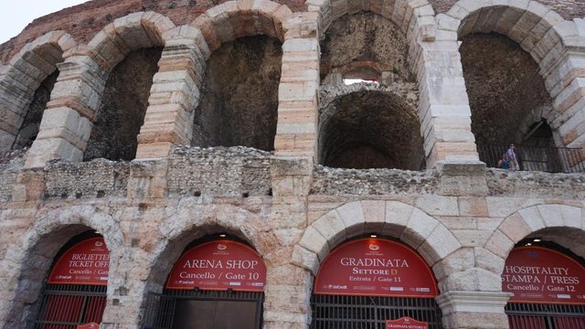 DSC01232.JPG (115.21 KiB) Vizualizat de 3222 ori Arena