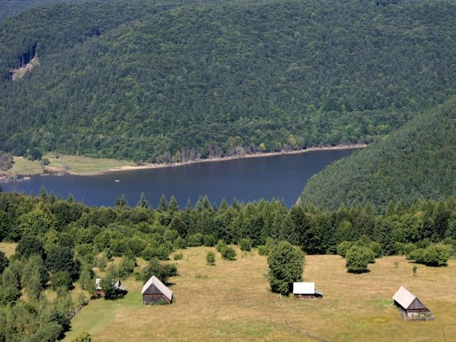 Lacul de acumulare Zetea