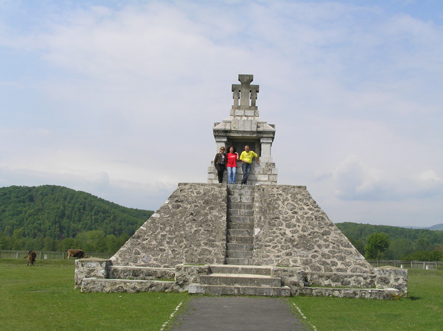 Monumentul lui Tudor Vladimirescu - Pades