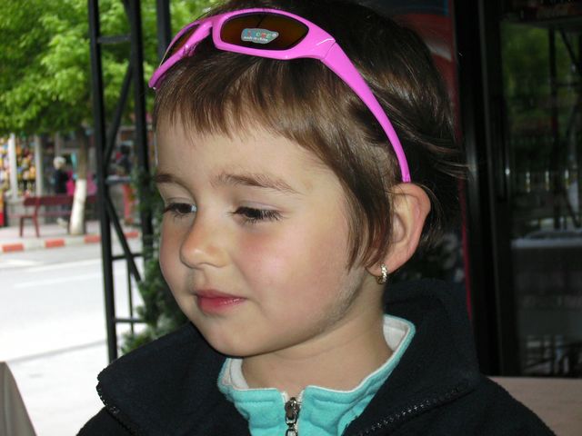 NU MAI VINE OSPATARUUL......TATI<br />SUSPINA FRUMOASA NICO