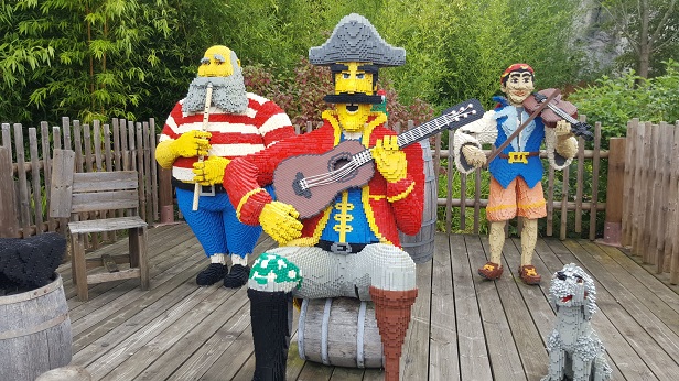 Lego 4.jpg