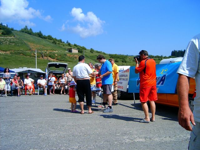 hp_10_640x480_266.jpg
