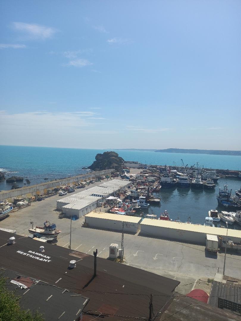 Portul Rumelifeneri cu Marea Neagra si Bosfor.jpeg