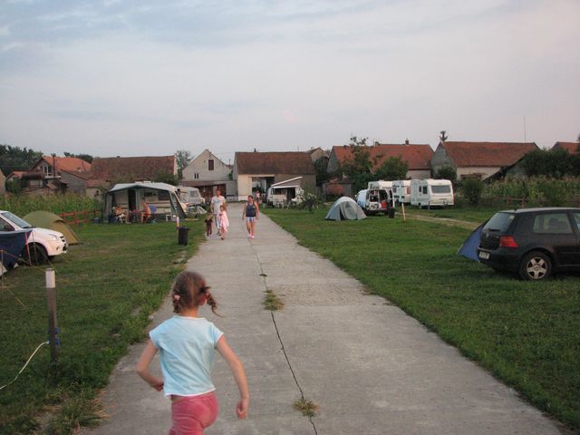 Picture 099 [640x480].jpg