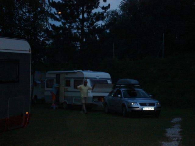 Rulotist  romÃƒÂ¢n ÃƒÂ®n  camping Chiemsee - Ubersee  Germania