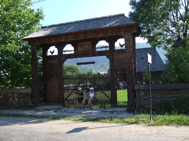 muz.tarancii maramures (8) [640x480].JPG
