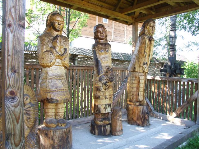 muz.tarancii maramures (9) [640x480].JPG