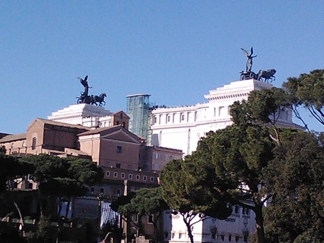 ITALIA 074 (Copy).jpg