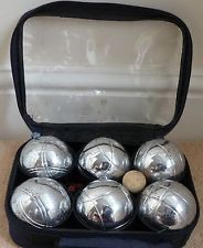 Petanques set.jpg