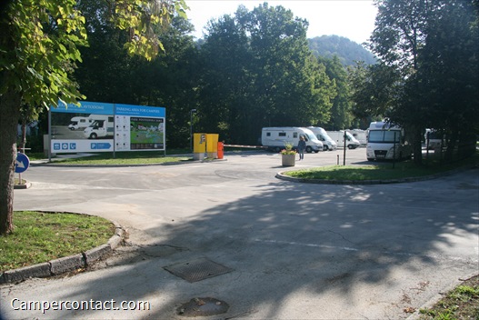 postojna-cave-postojnksa-jama-2.jpg