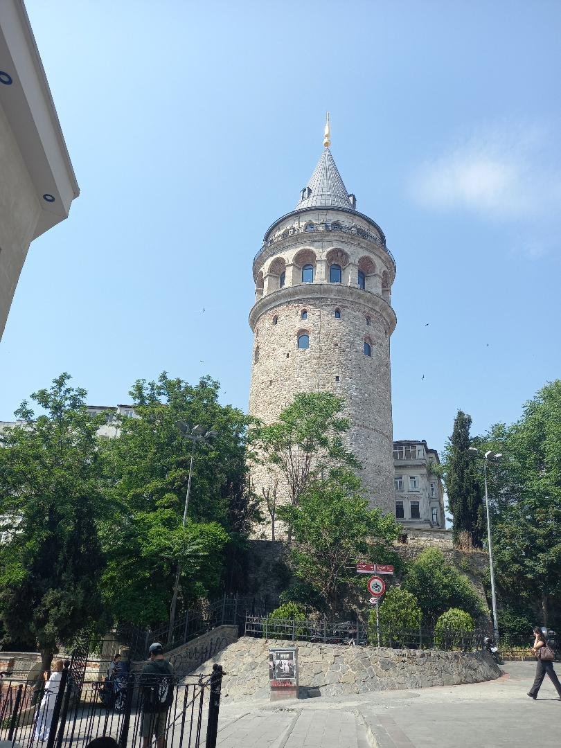 Turnul Galata.jpeg