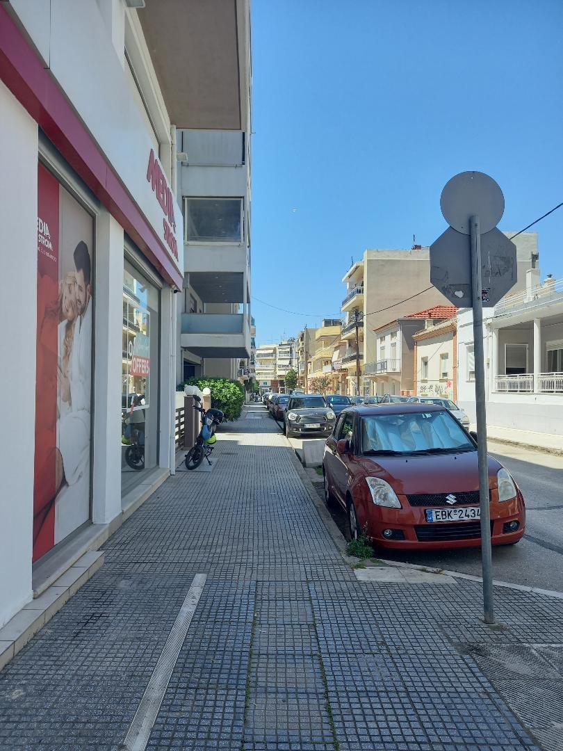 Strada in Alexandroupolis.jpeg